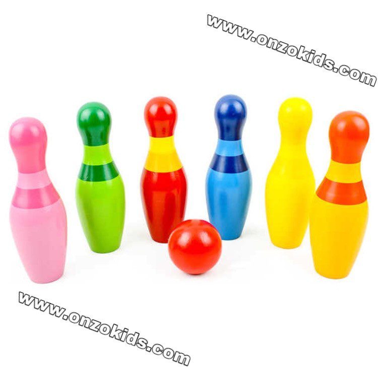 Mini bowling en bois pour enfants – Image 2