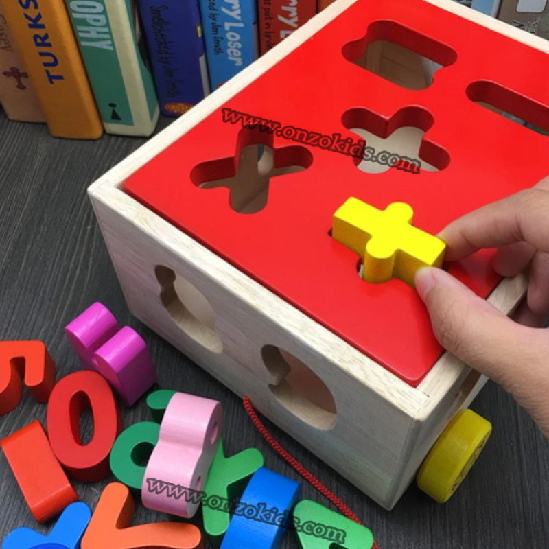 Cubes d'activité en bois, trieur en forme de bébé – Image 7