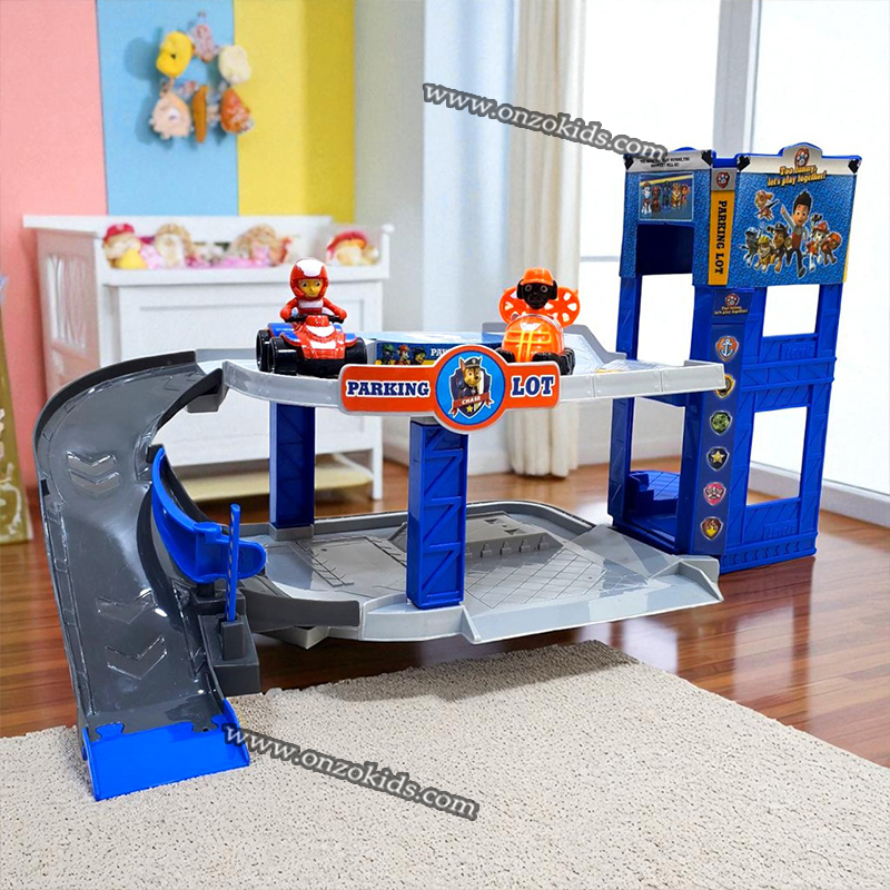 Ensemble la base de secours Pat' Patrouille, avec 2 héros