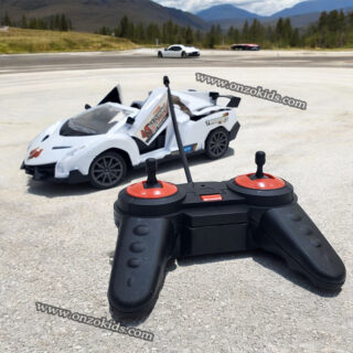 Voiture télécommendée avec batterie rechargeable